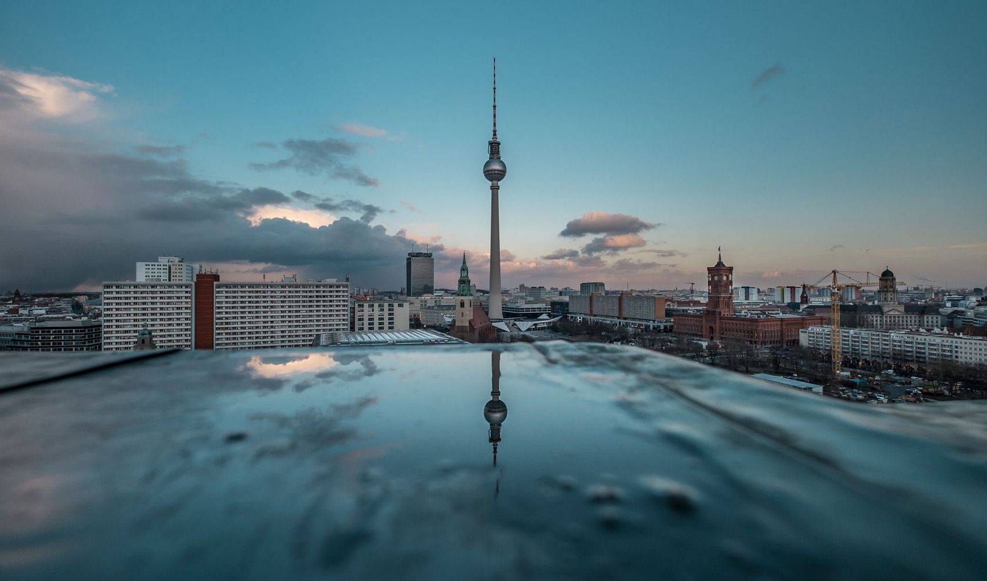 Берлинская телебашня (Berliner Fernsehturm)