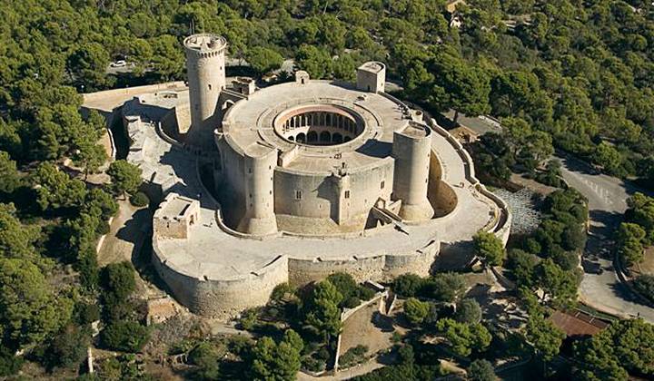 Bellver Castle photo 1
