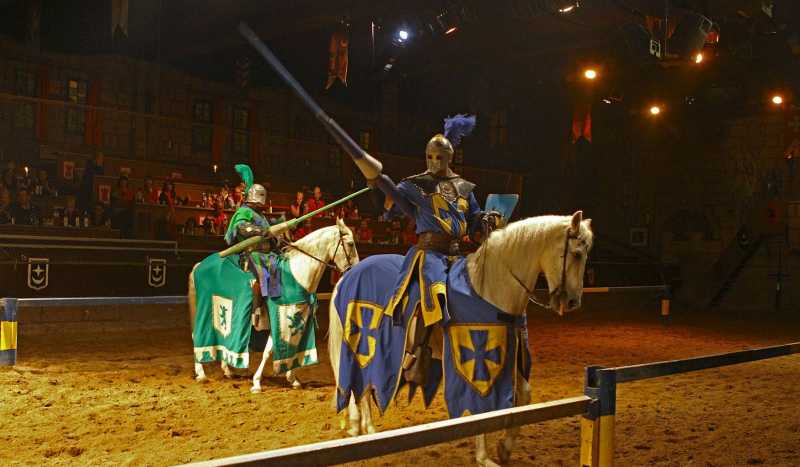 Medieval show at San Miguel Castle