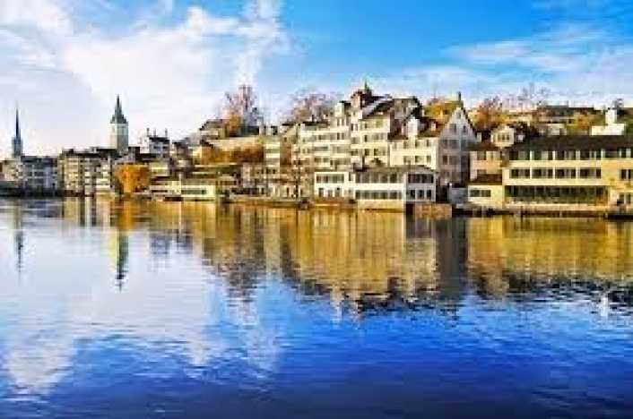 АЛЬПИЙСКИЕ КАНИКУЛЫ