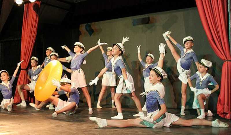 Dolphin Club (Дельфин Клуб)