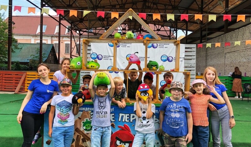 Городской лагерь Пиксель