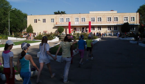 Искра в Кучугурах фото 1