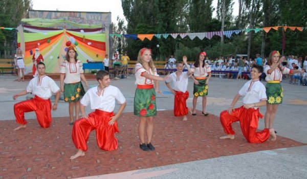 КРАСНАЯ ГВОЗДИКА фото 1