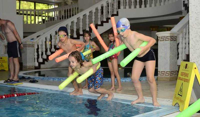 Школа плавания H2O