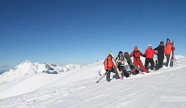 Джуниор-Домбай фото 1