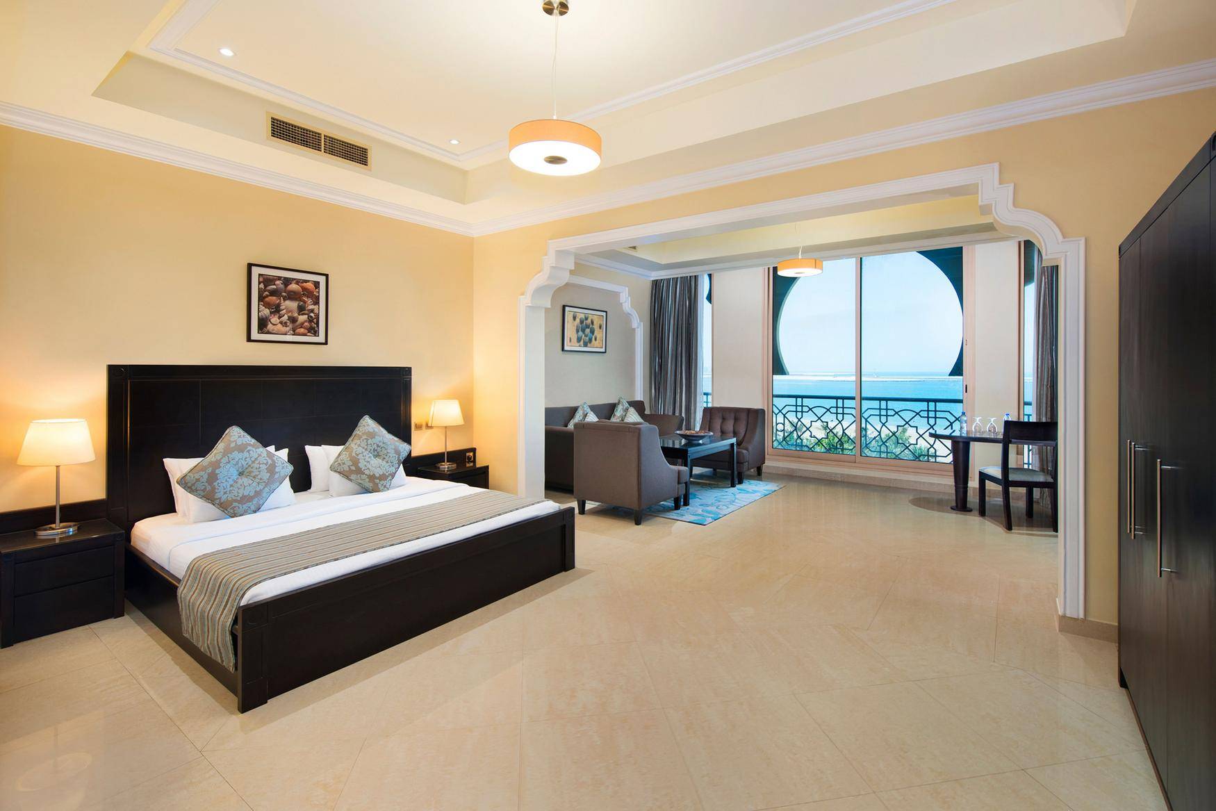 Al Hamra Residence фото 1