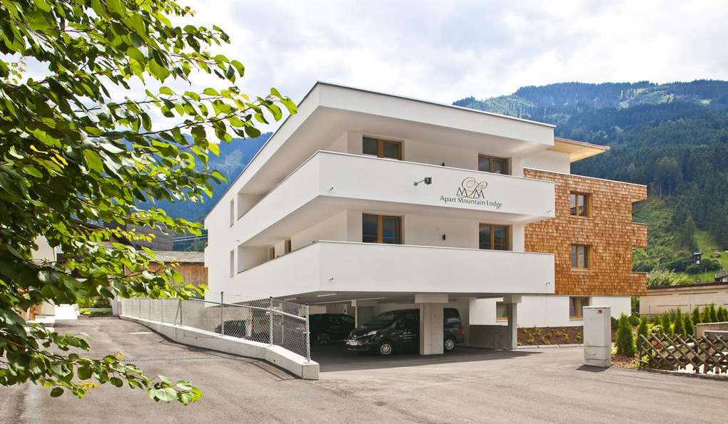 Apart Mountain Lodge Mayrhofen фото 1