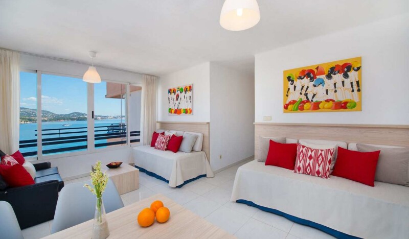 Apartamentos Calablanca