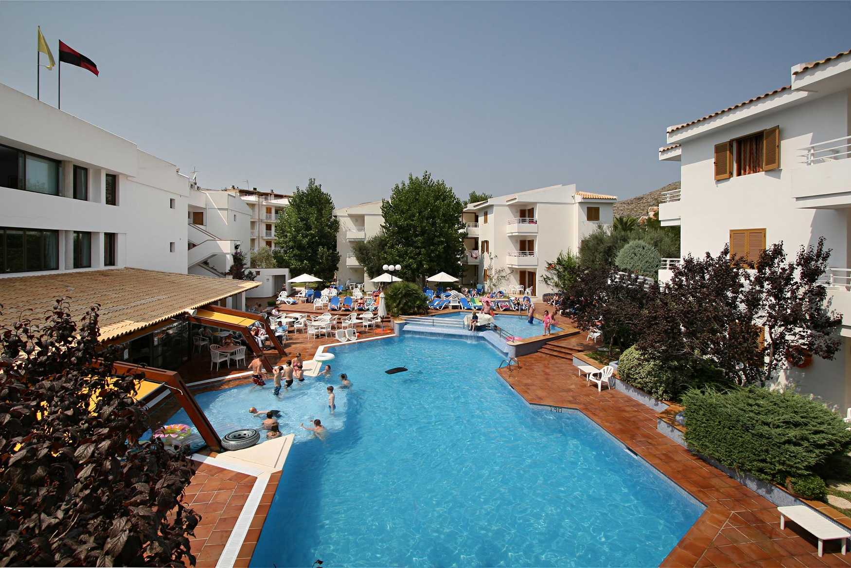 Aparthotel Flora