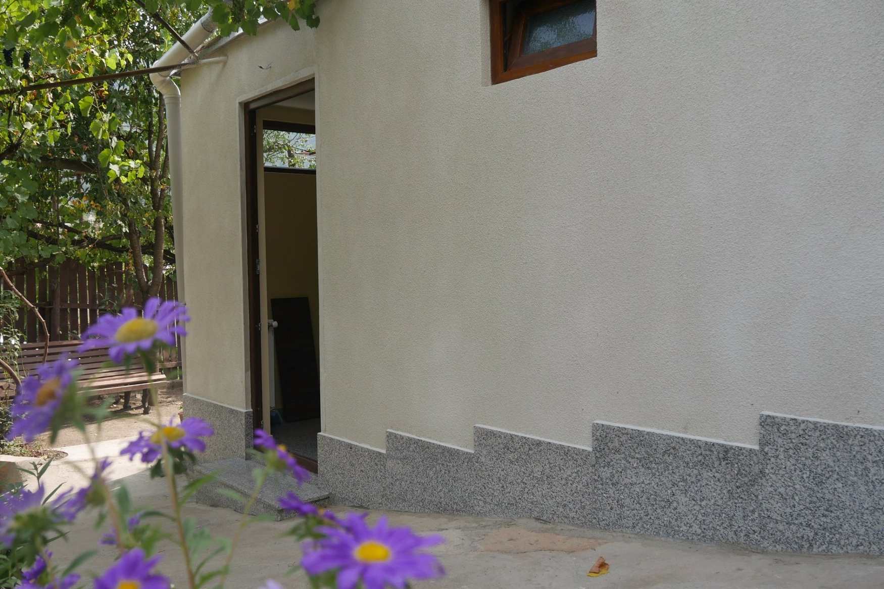 Luxury Apartment at Pirosmani 22 in central Borjomi фото 1