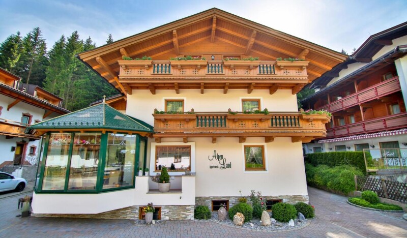 Appartements Alpenland - Schi und Bike - Ferienwohnungen