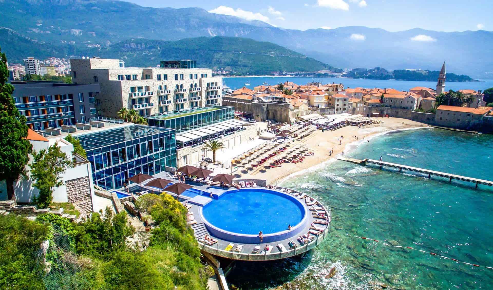 Avala Resort & Villas