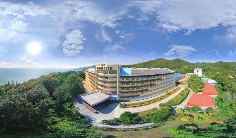Отель «Азимут Прометей Небуг»
