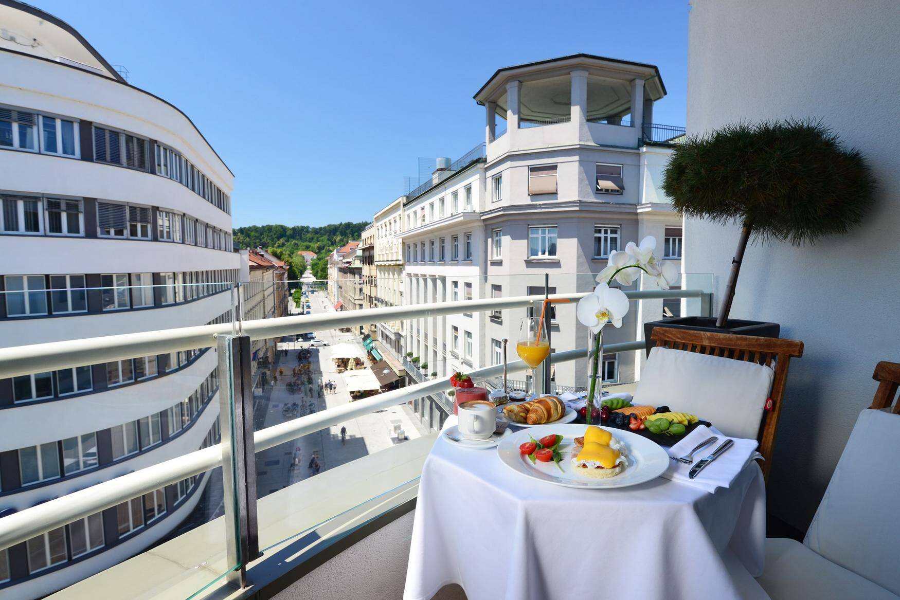 Best Western Premier Slon фото 1