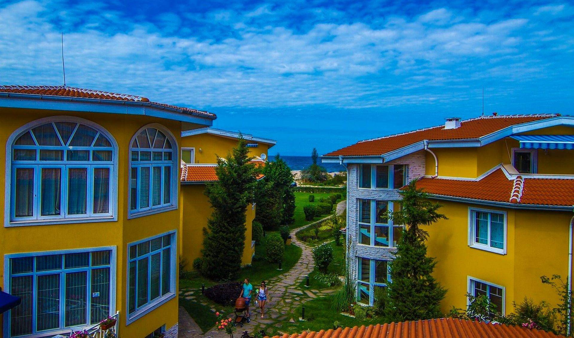 Blue Orange Beach Resort