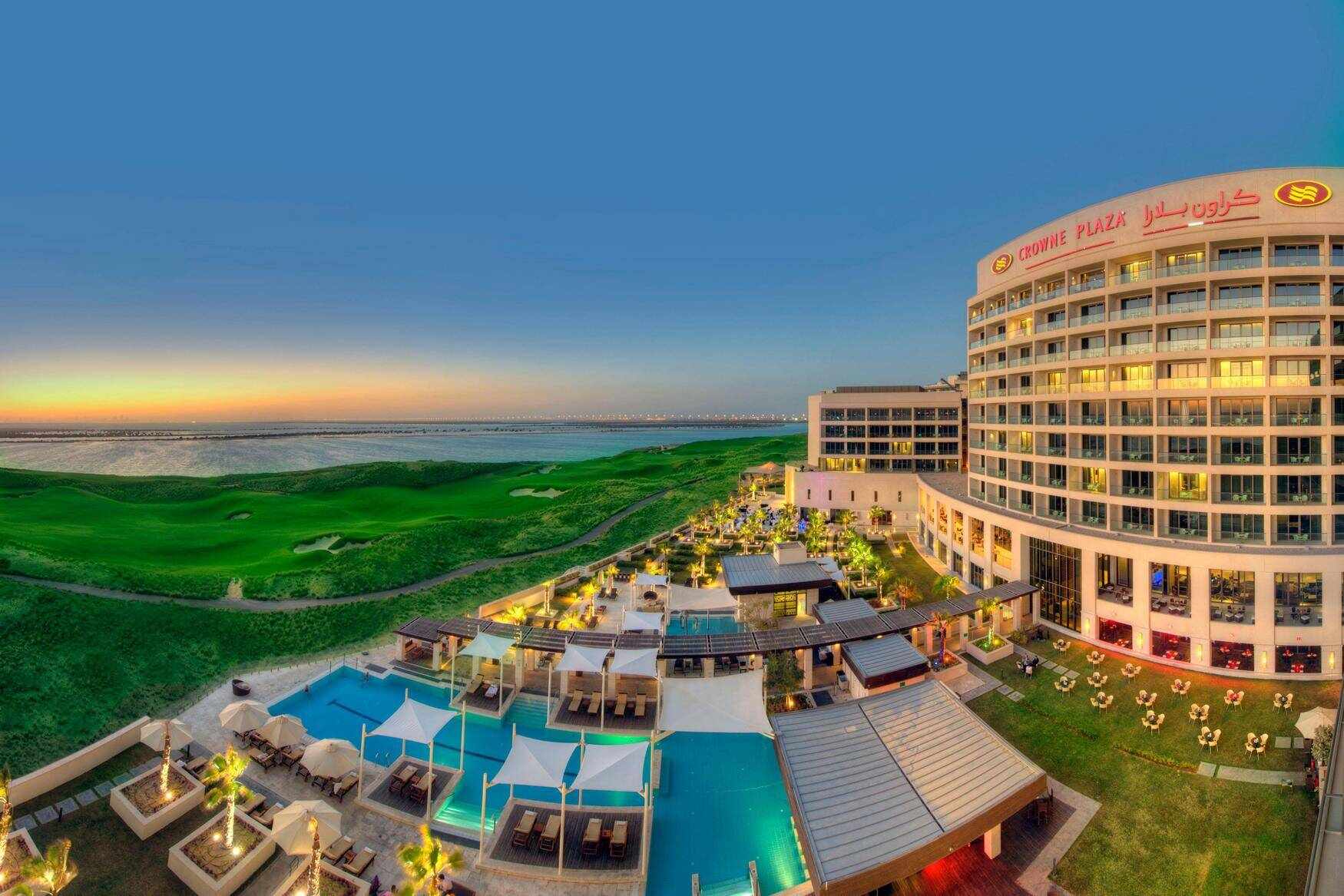 Crowne Plaza Yas Island фото 1