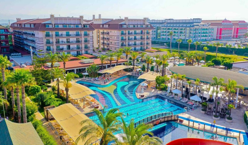 Crystal Family Resort & Spa