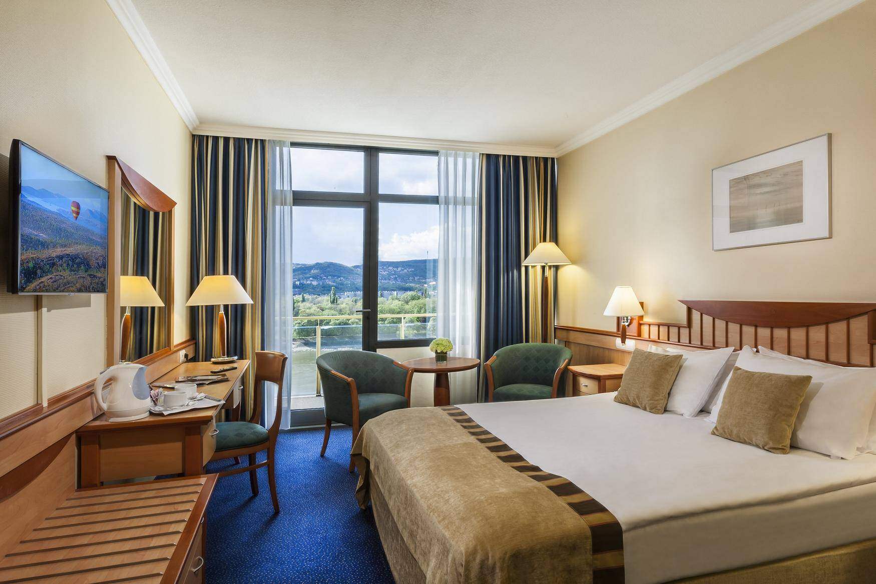 Danubius Hotel Helia фото 1
