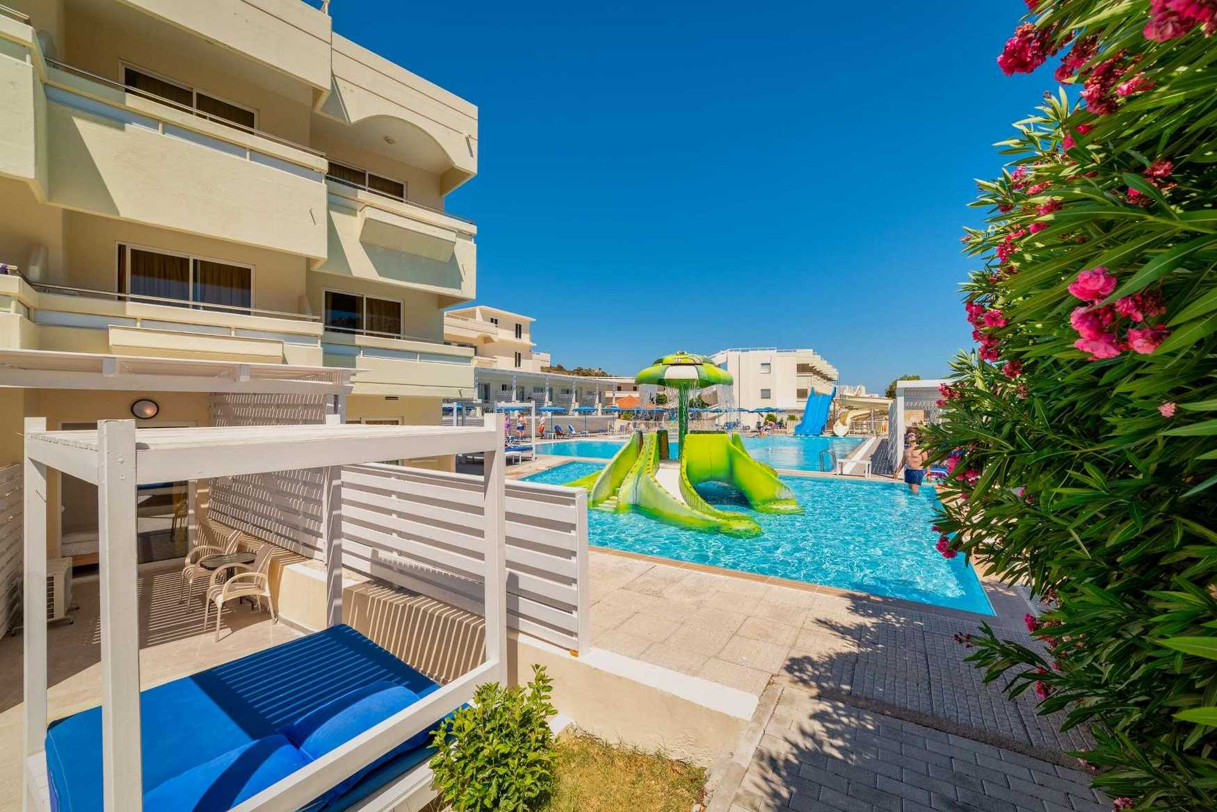 Delfinia Resort