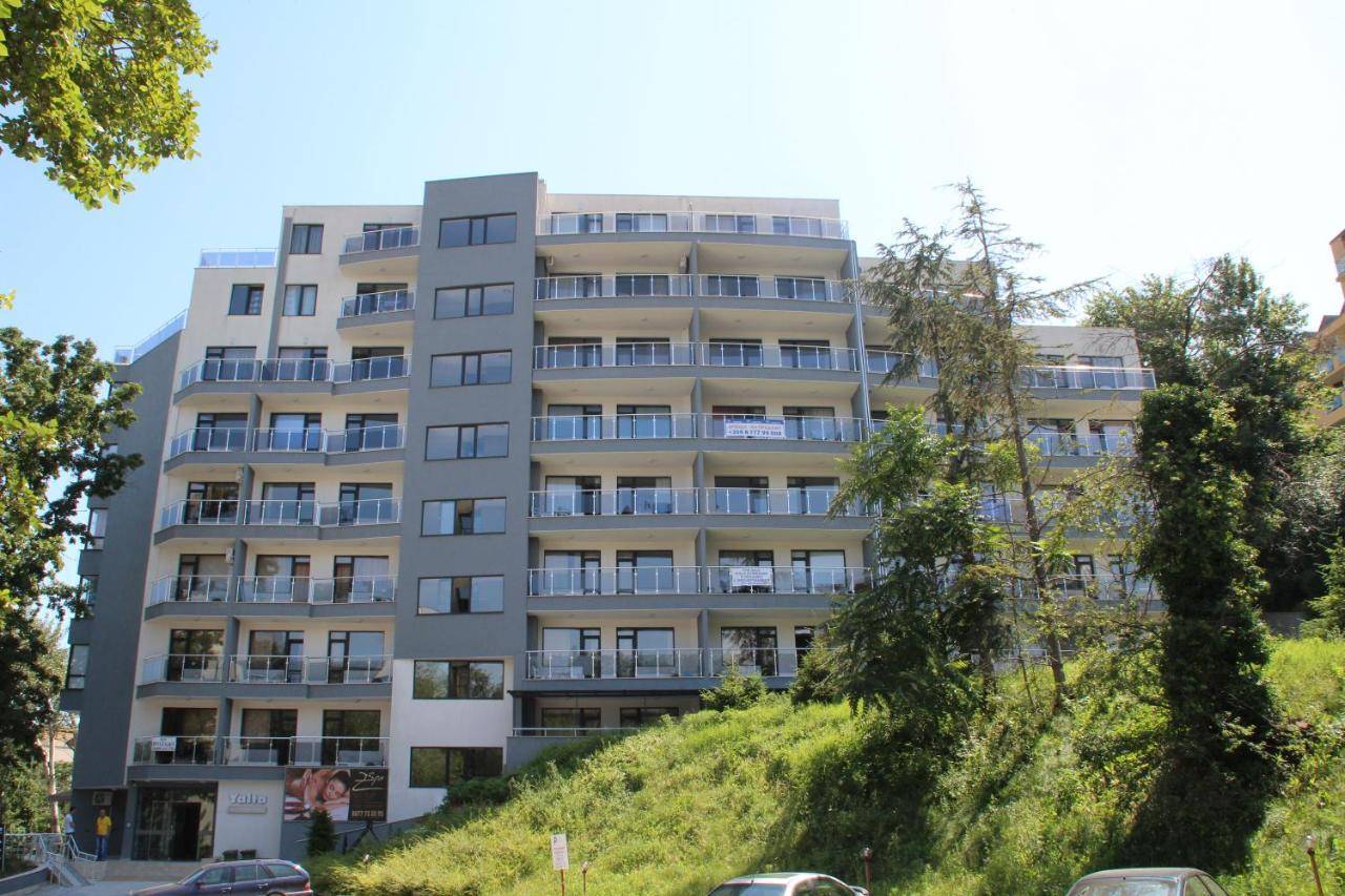 Dilov Apartments in Yalta Golden Sands фото 1