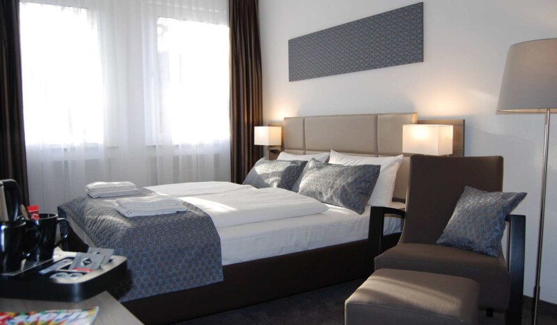 Dom Hotel Am Römerbrunnen