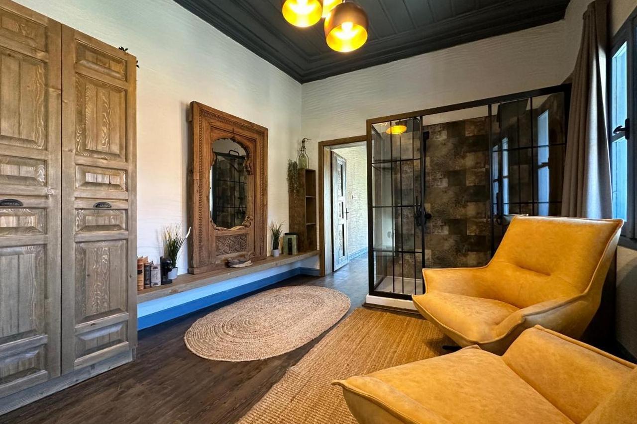 Downtown Fethiye Suites фото 1