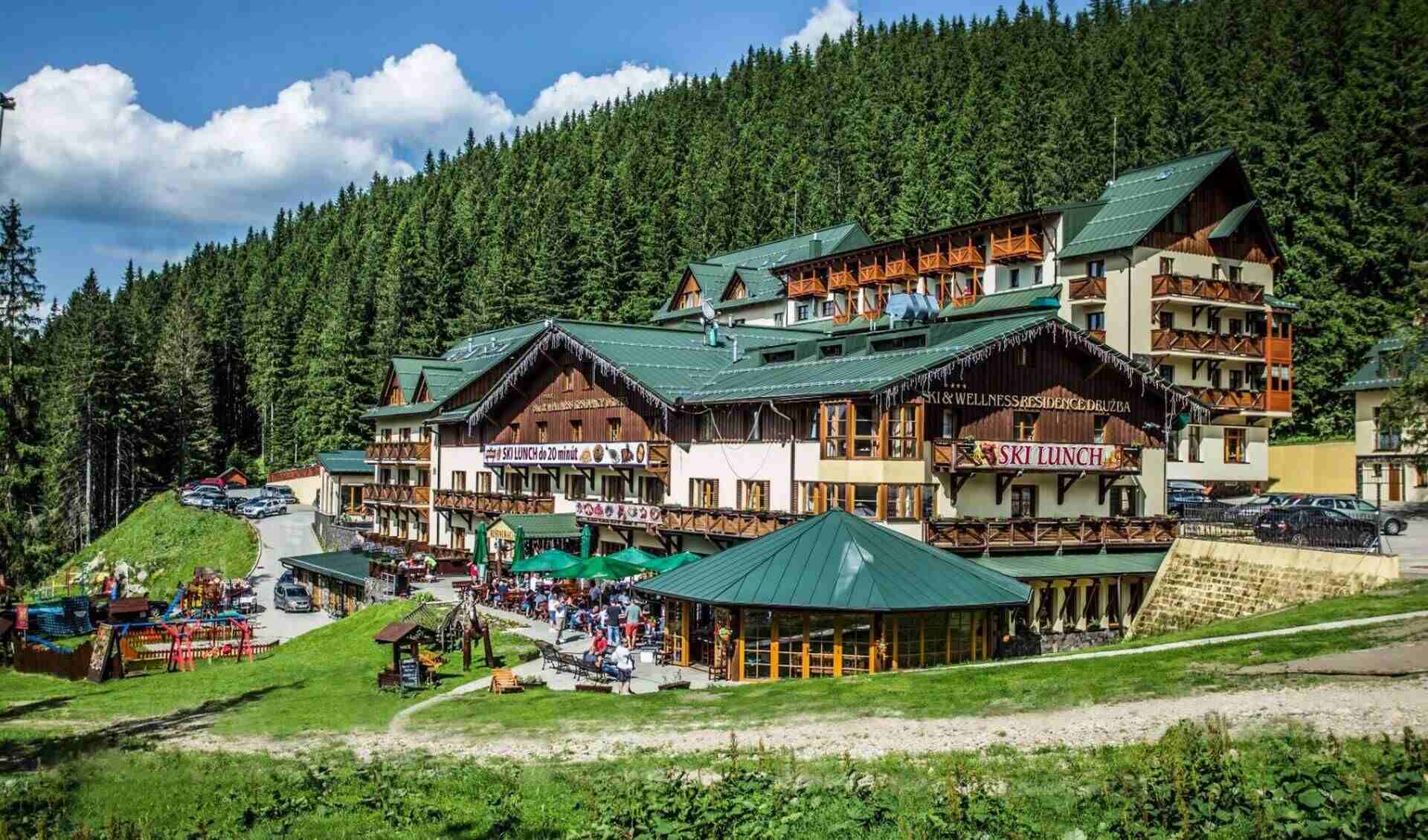 Ski & Wellness Residence Družba