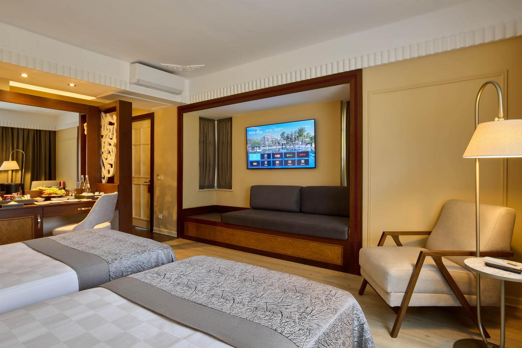 Royal Diwa Tekirova Resort фото 1