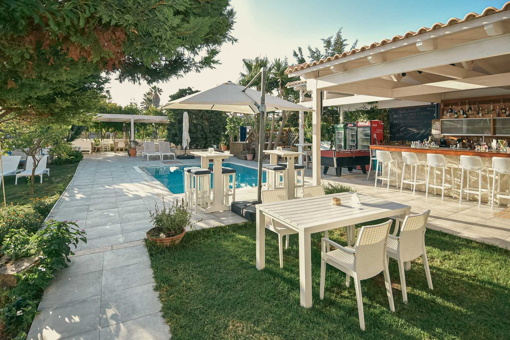Georgias Garden Hotel фото 1