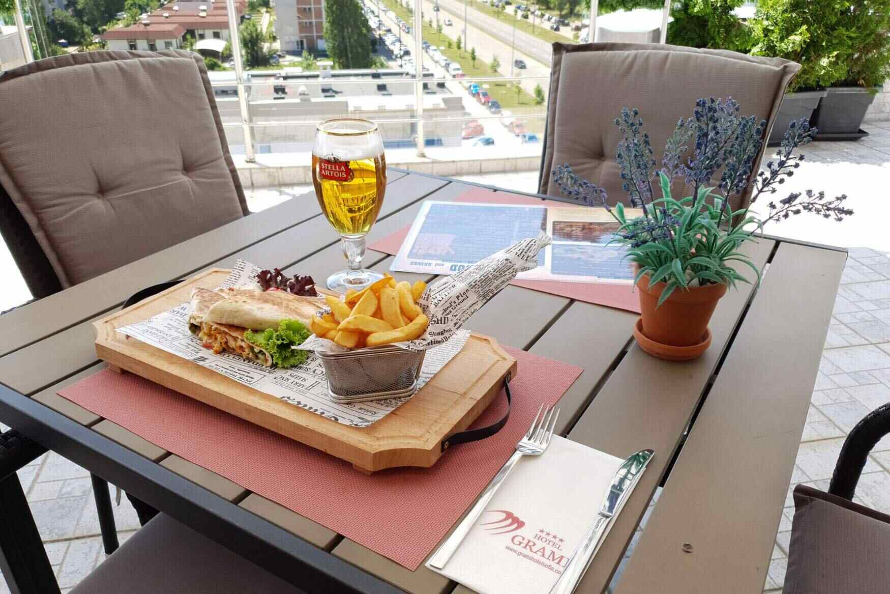 Grami Hotel Sofia фото 1