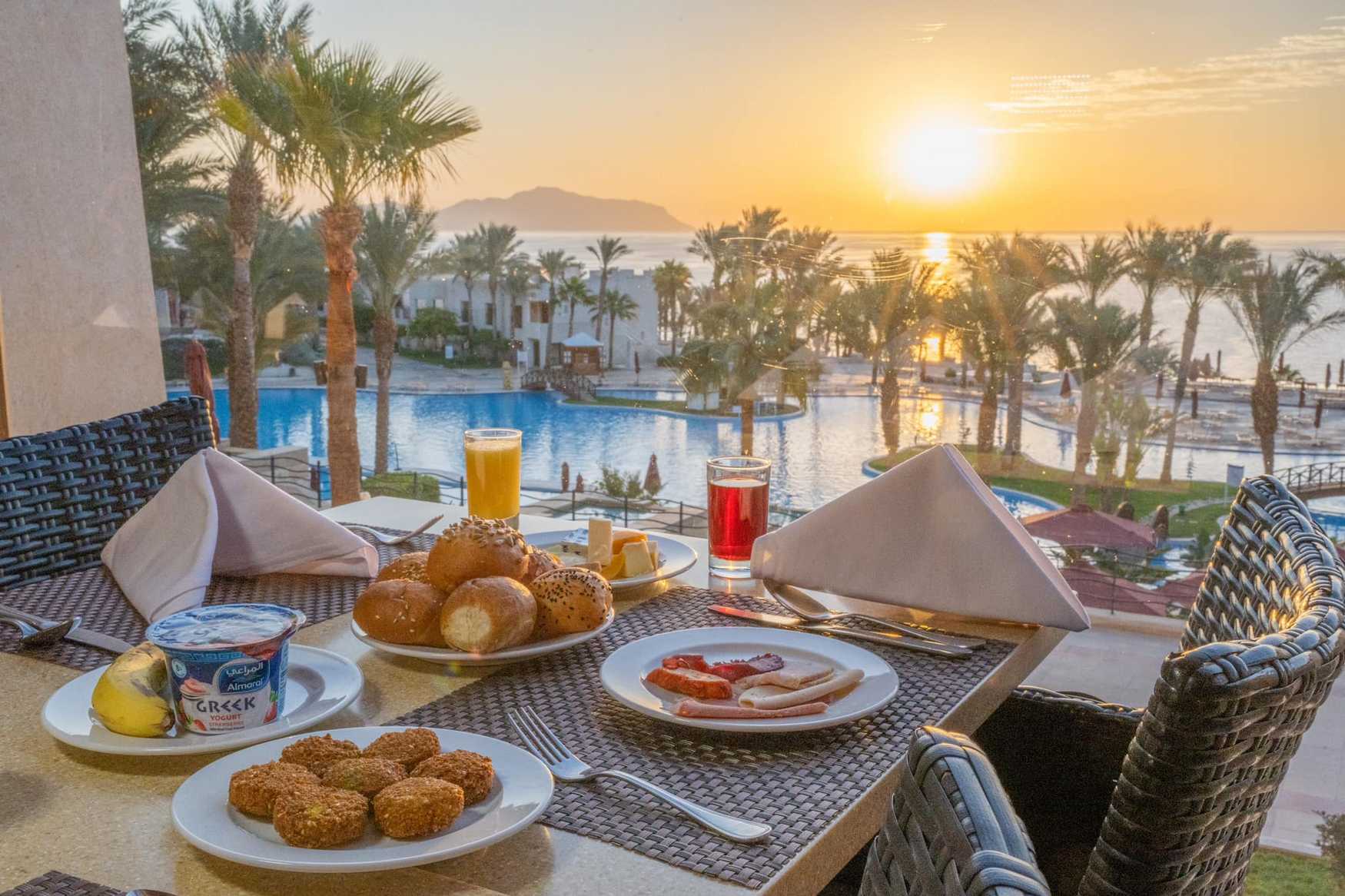Grand Rotana Resort & Spa