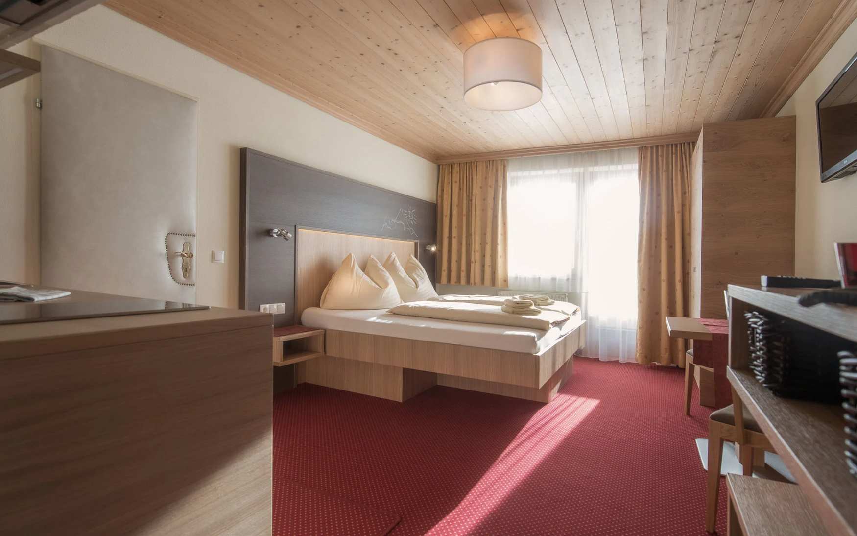 Harmls Aparthotel фото 1