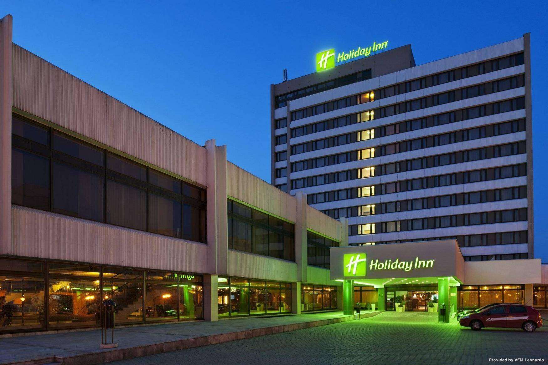 Holiday Inn Bratislava фото 1