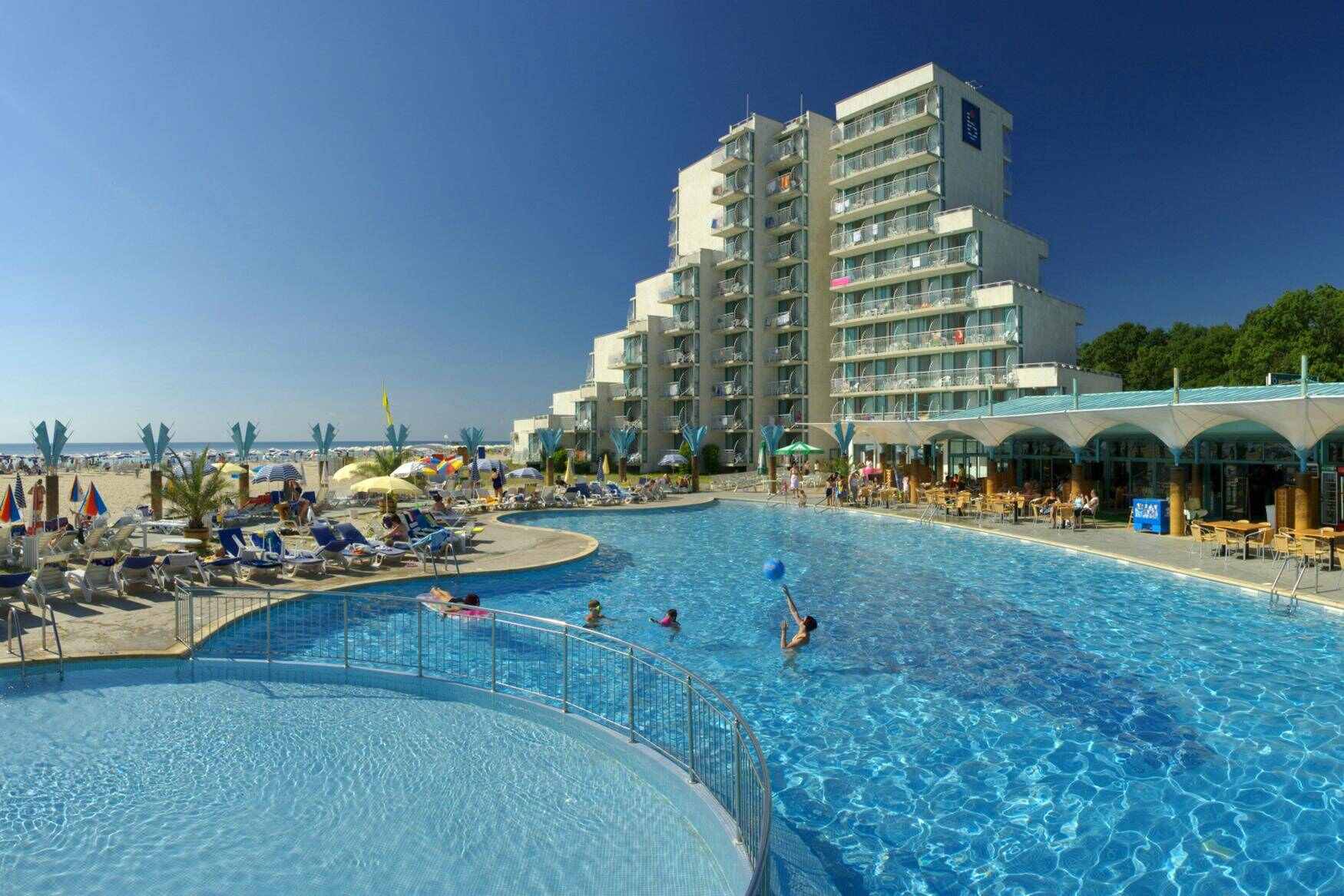 Hotel Boryana фото 1