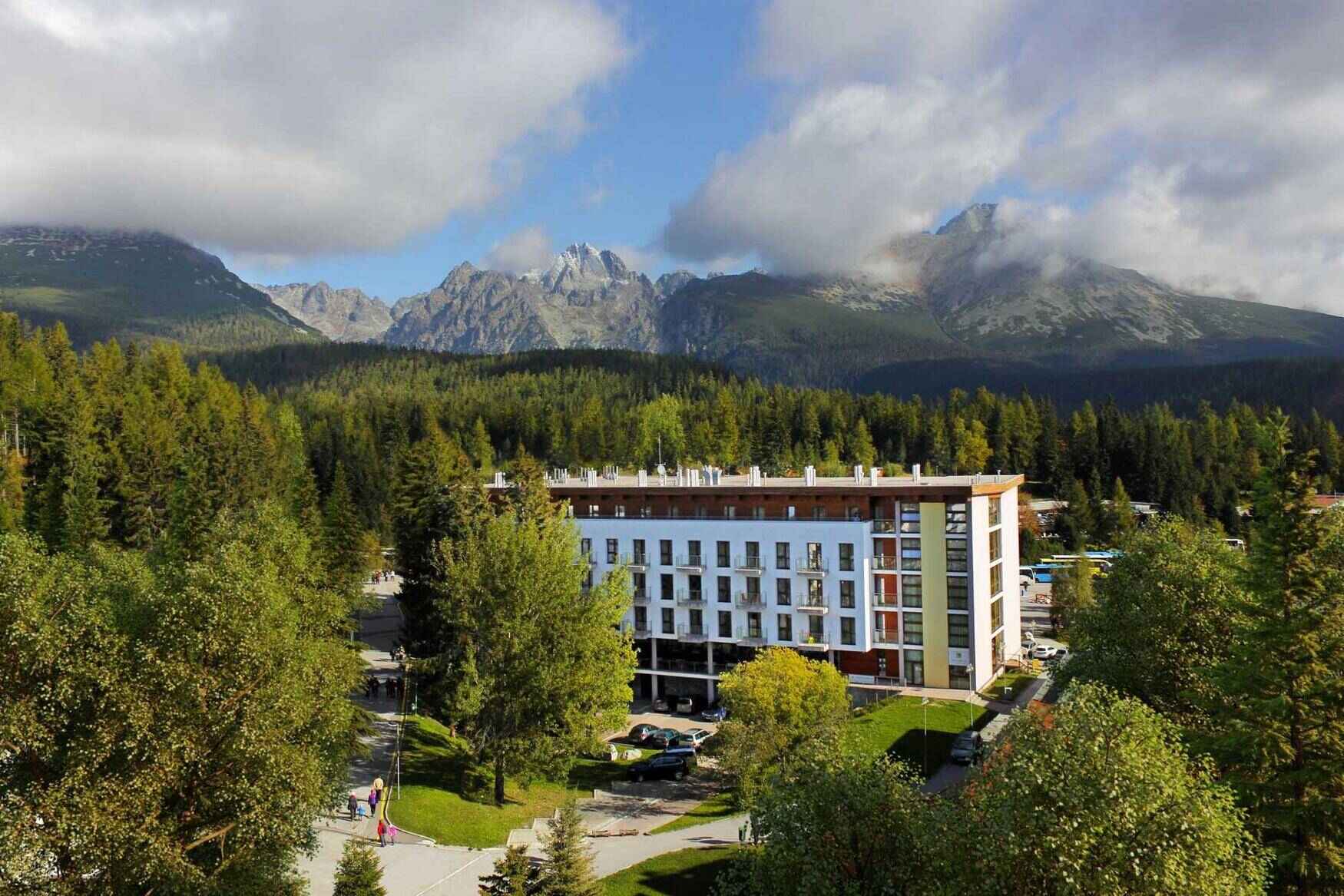 Hotel Crocus - Strbske Pleso фото 1