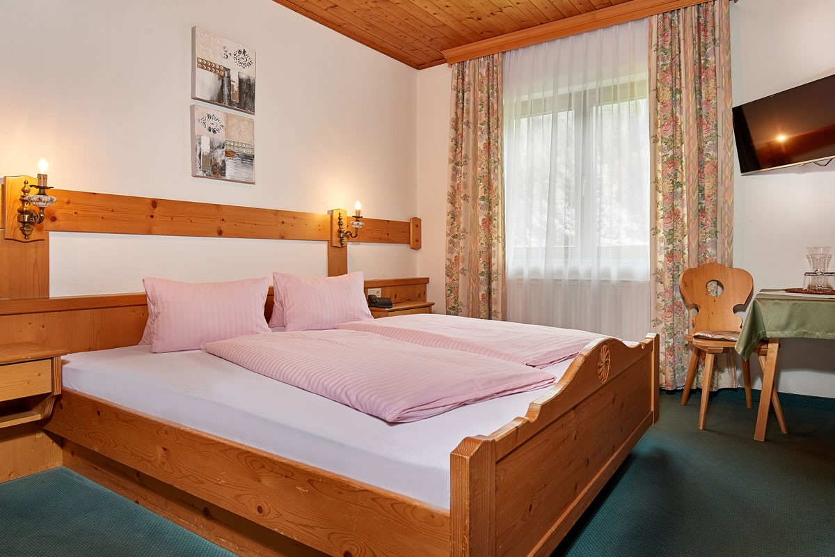 Hotel Garni Tannenhof фото 1
