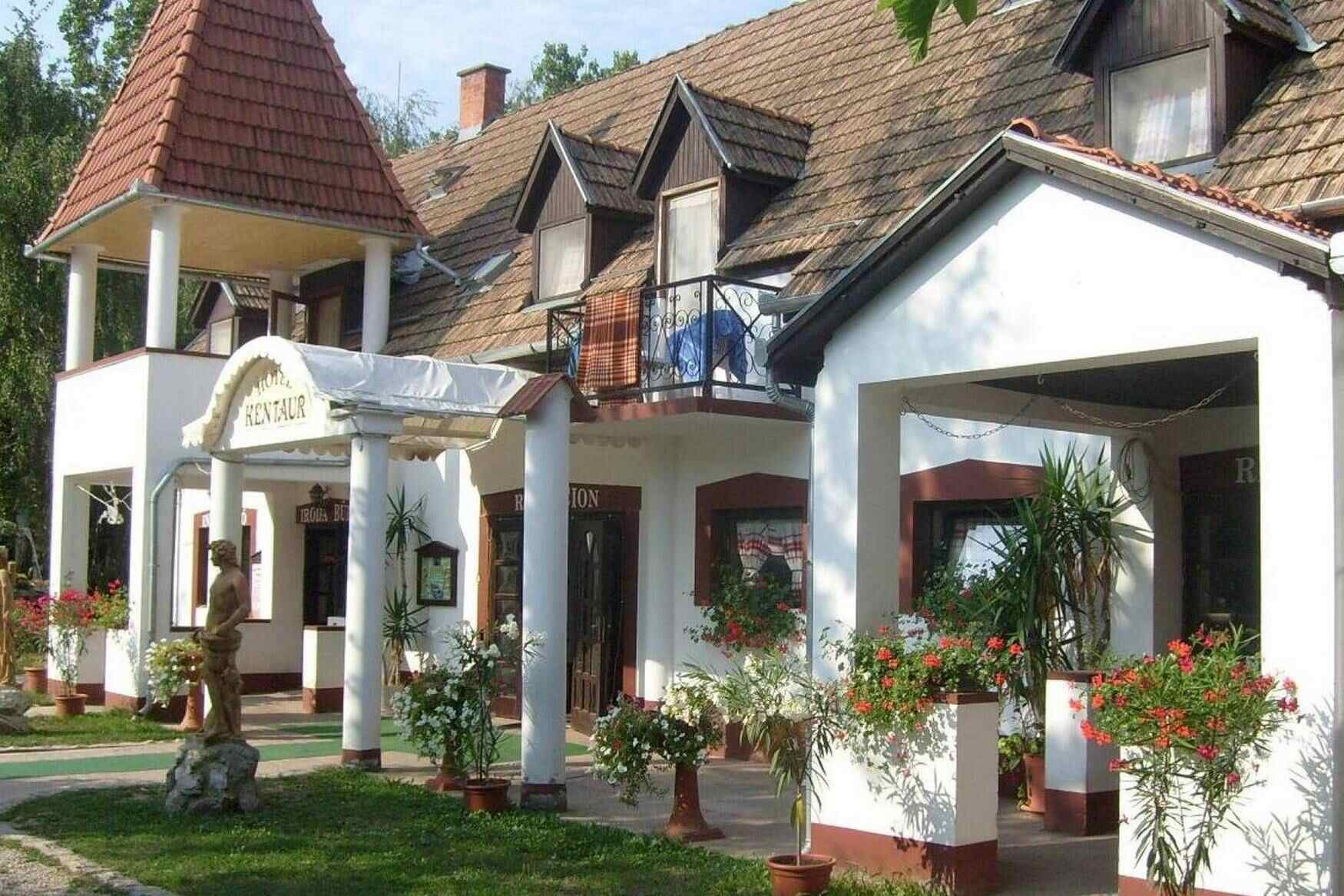 Hotel Kentaur фото 1