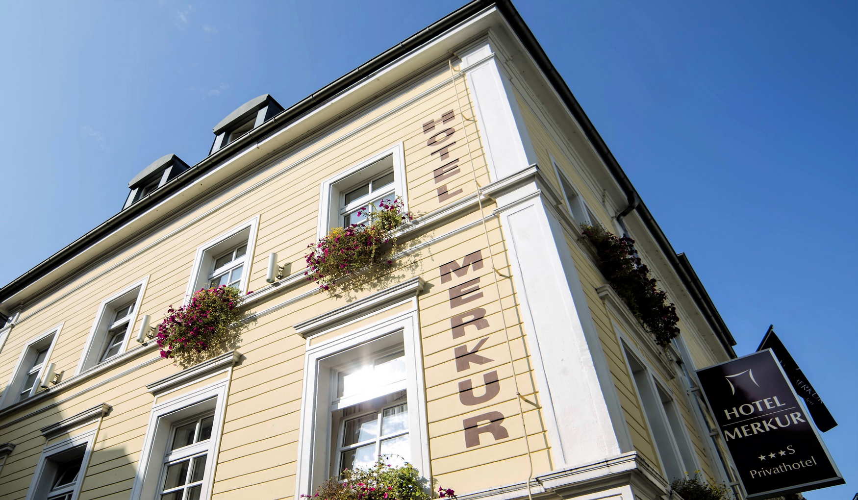 Hotel Merkur – Superior