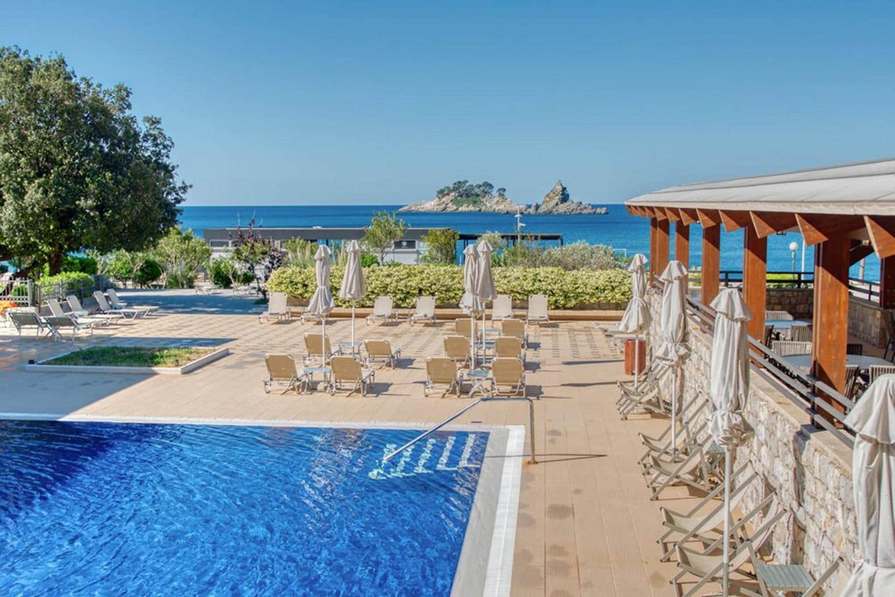 Hotel Palas Petrovac фото 1