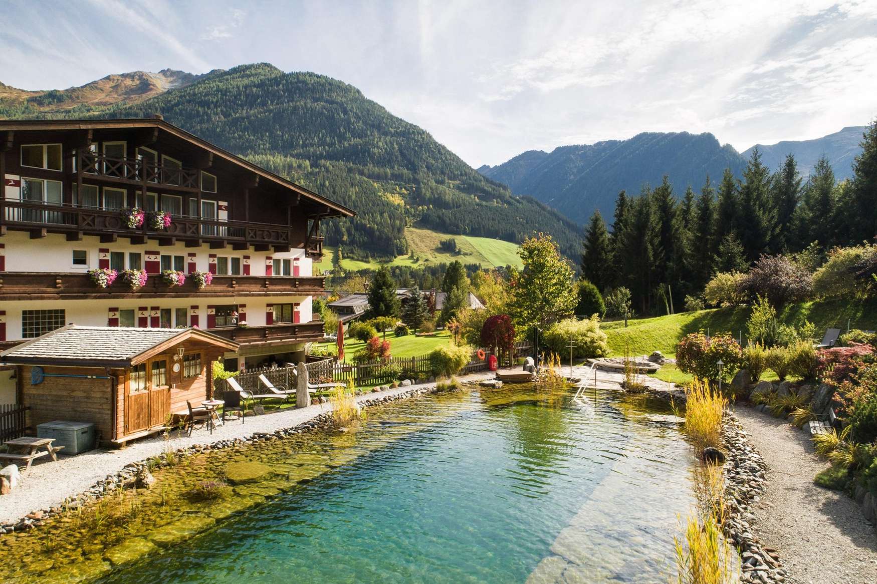 Hotel Hubertus - Neukirchen-am-Grossvenediger фото 1