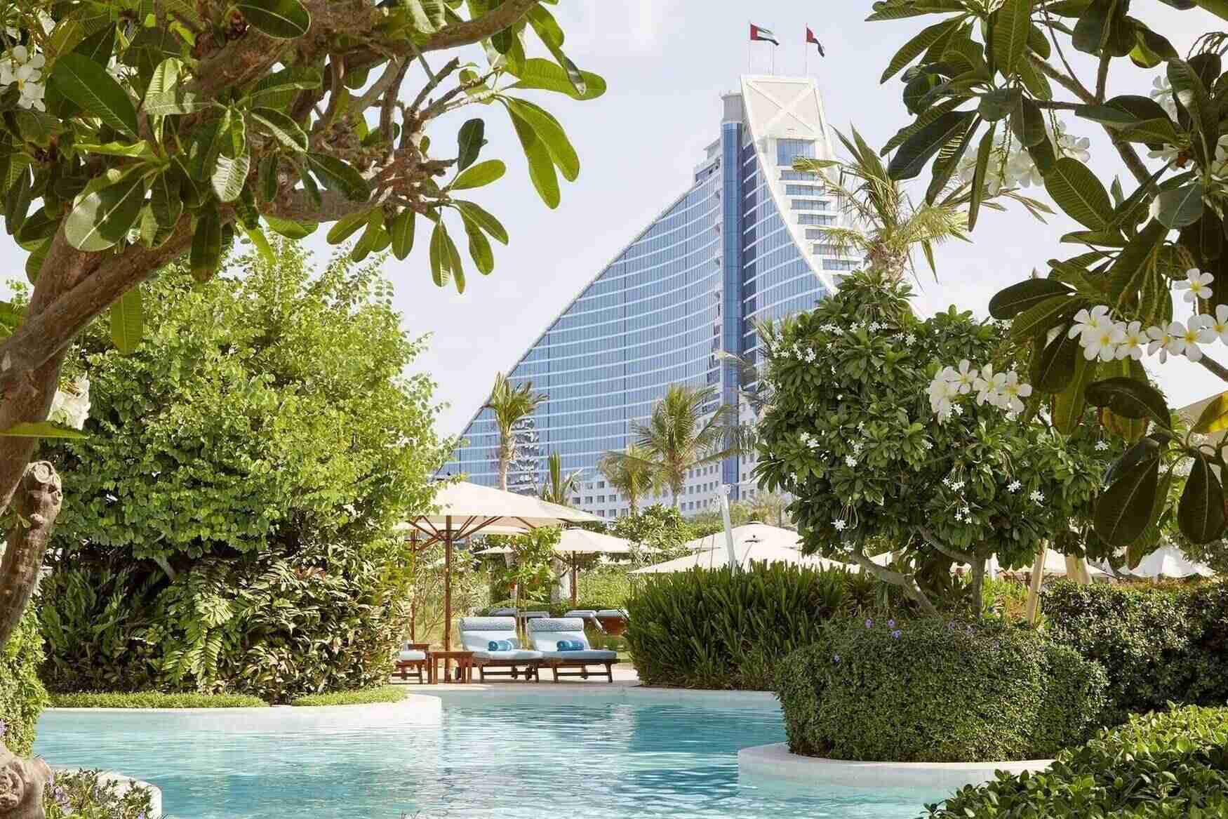 Jumeirah Beach Hotel фото 1