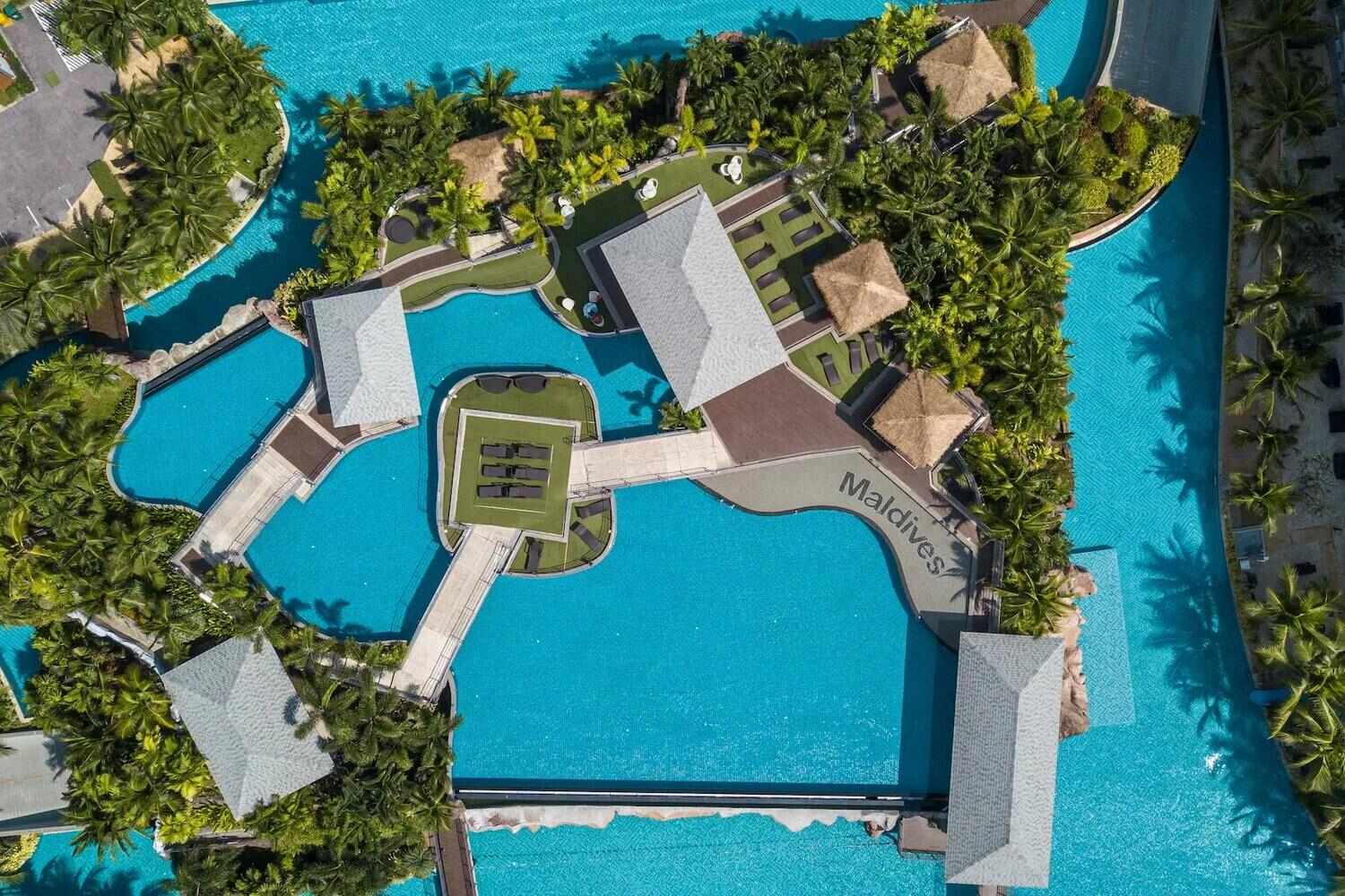Laguna Beach Resort 3 – Maldives фото 1