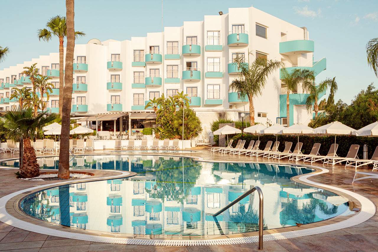 Lantiana Gardens ApartHotel фото 1
