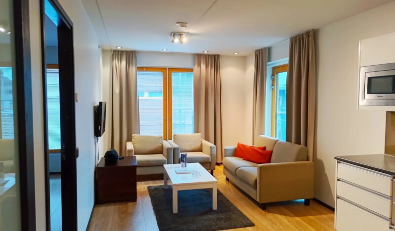 Levi Suites Levi Gold