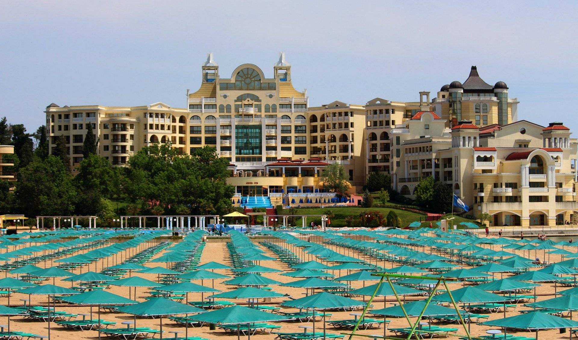 Duni Marina Royal Palace