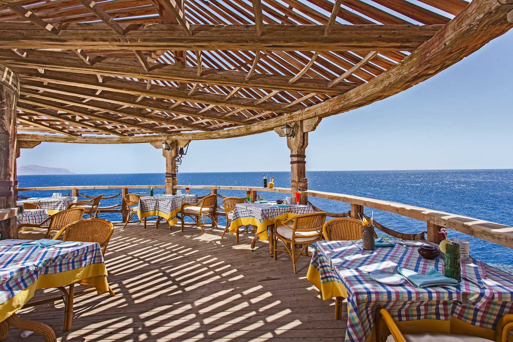 Jolie Ville Golf & Resort