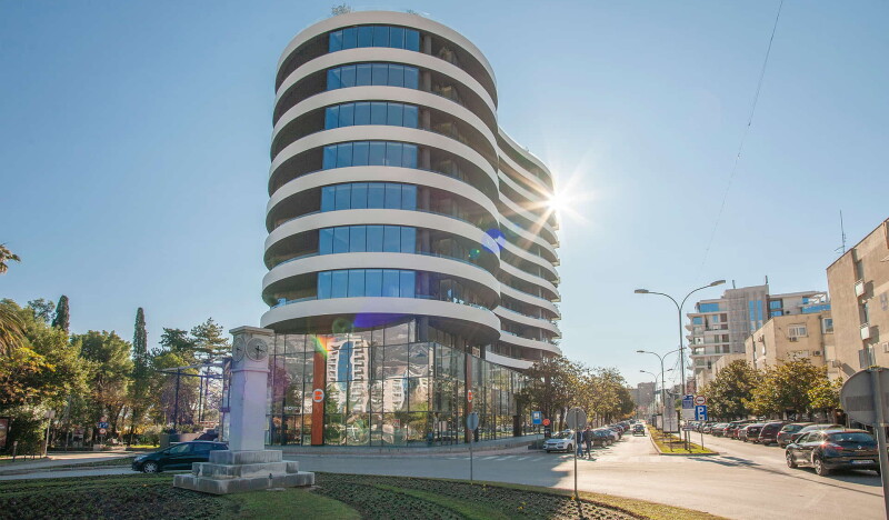 Royal Gardens Paradise