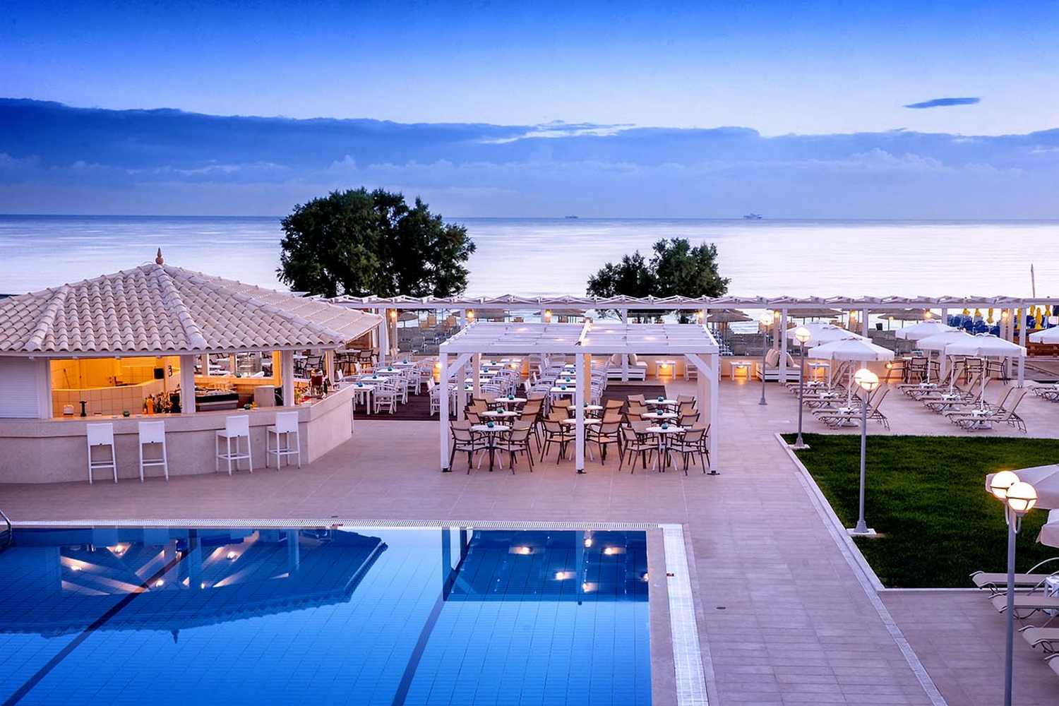 Neptuno Beach Hotel фото 1