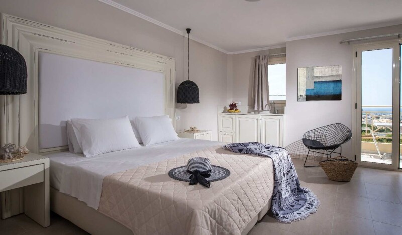 Notos Heights Hotel & Suites